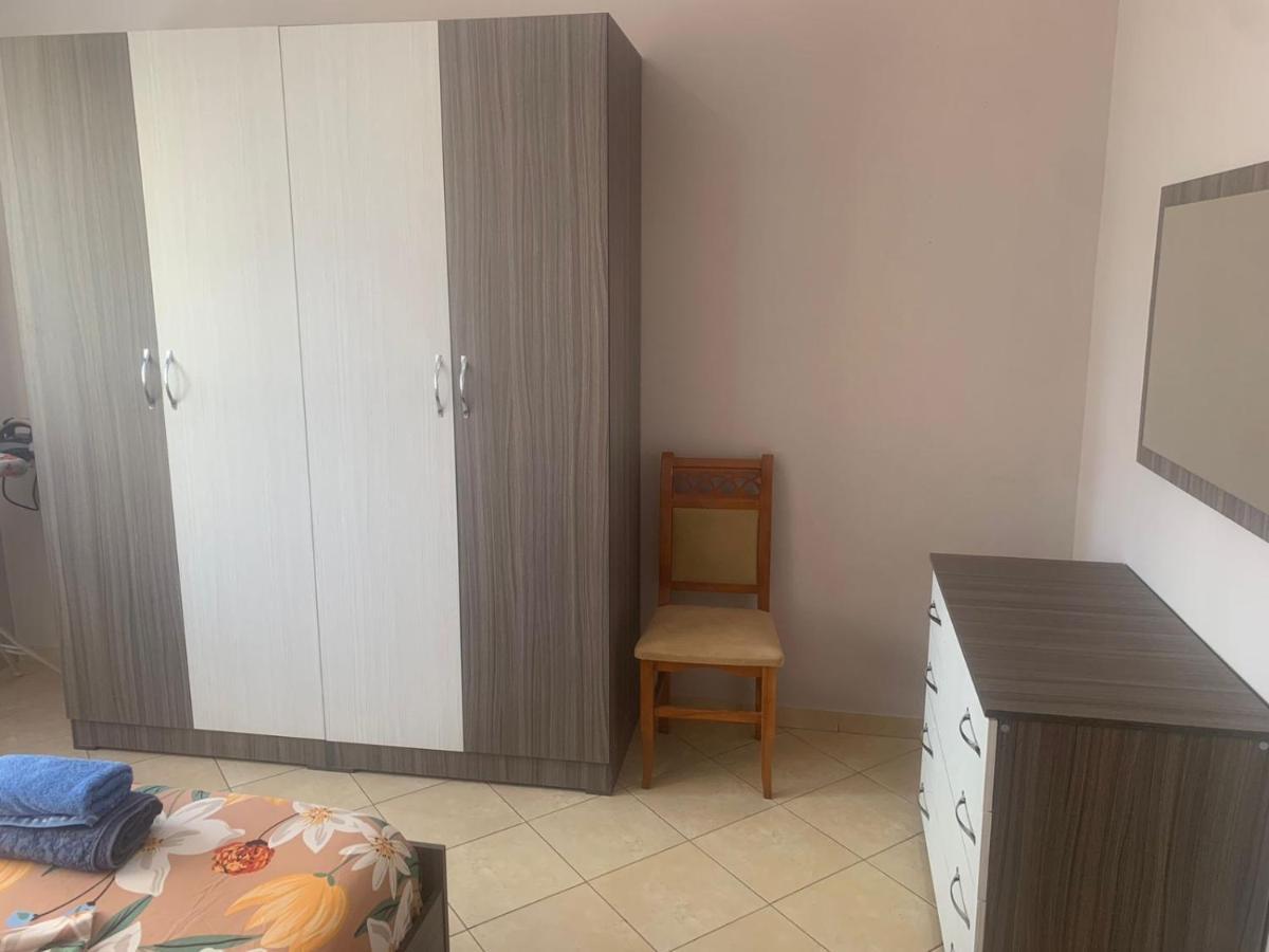 Guest House Фиер Екстериор снимка